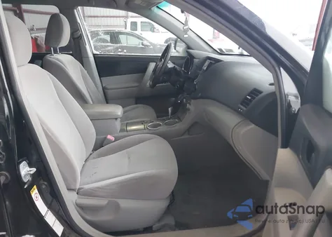 2010 Toyota Highlander Base V6 из США, поврежденный, VIN JTEBK3EH3A2167053